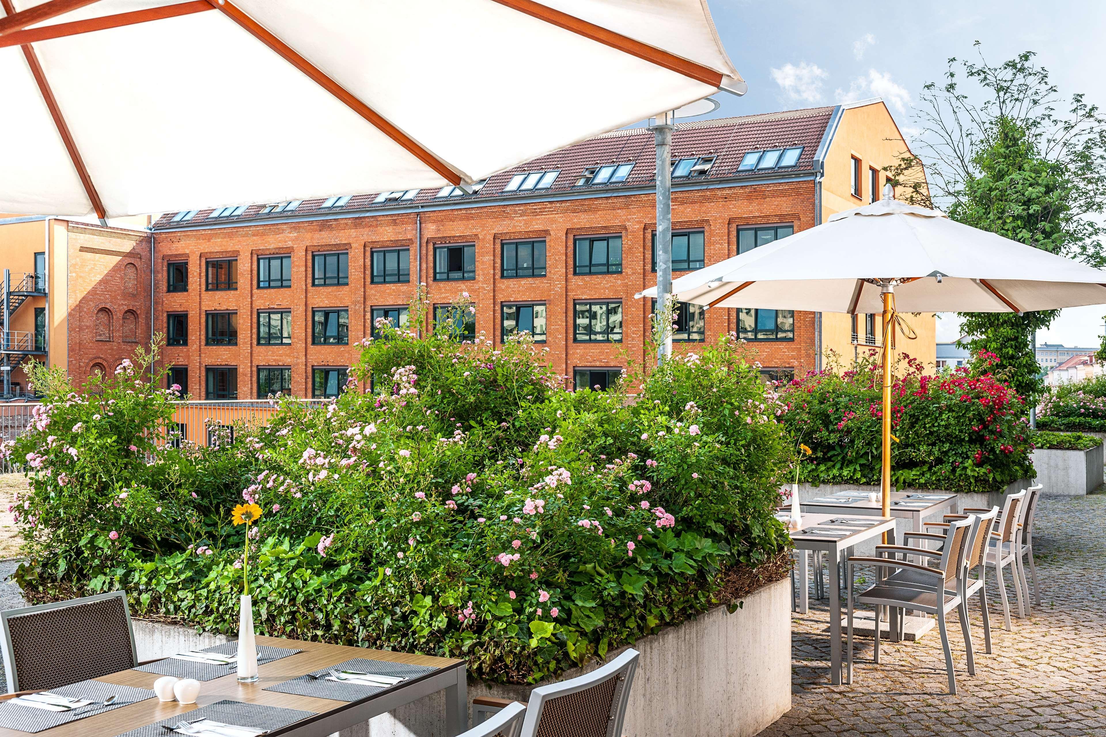 Nh Berlin Alexanderplatz Hotel Bagian luar foto