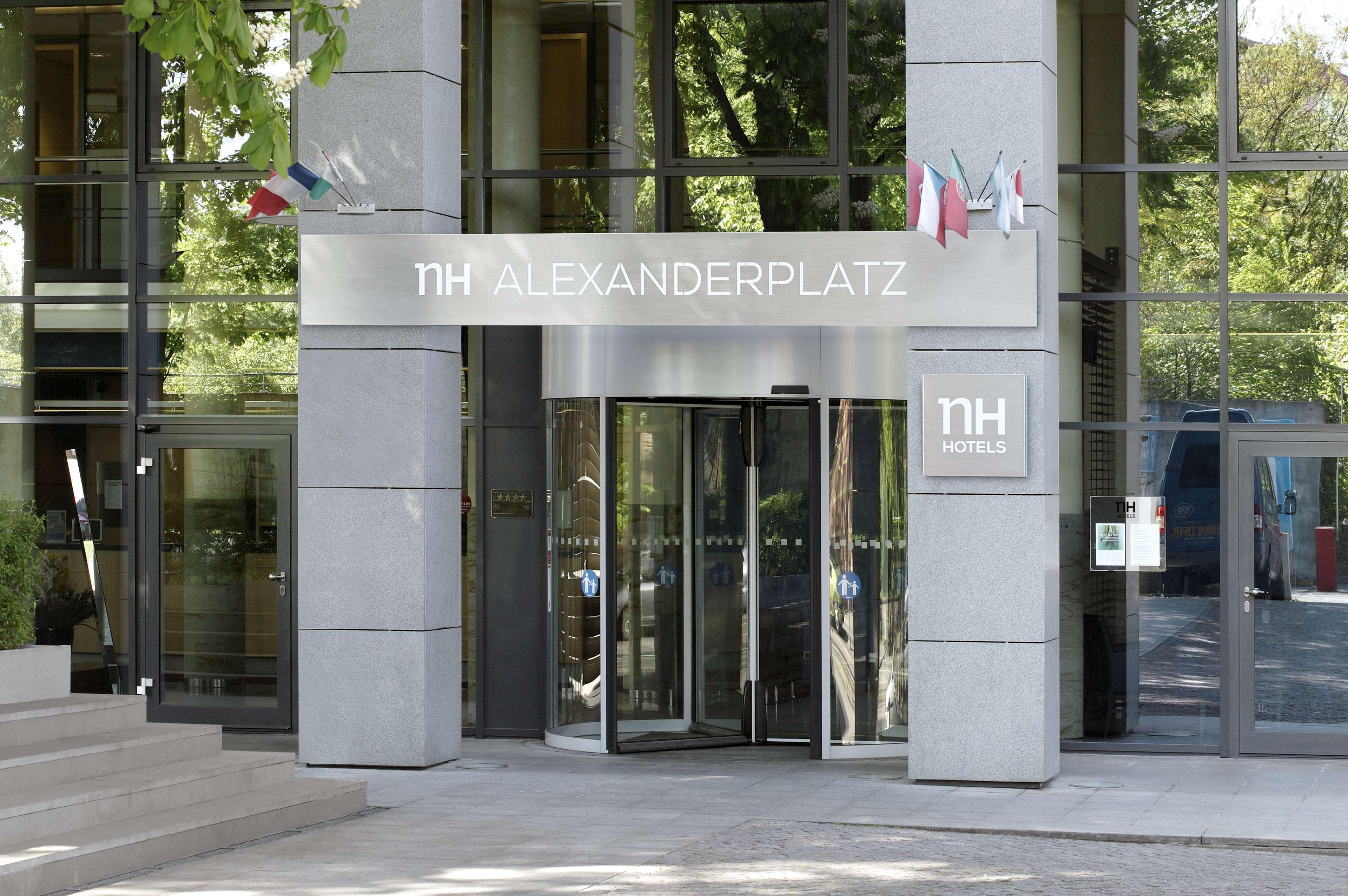 Nh Berlin Alexanderplatz Hotel Bagian luar foto